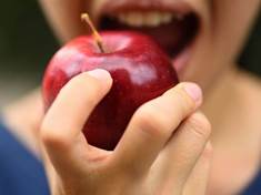 Podstatou jablečné diety je silná vůle